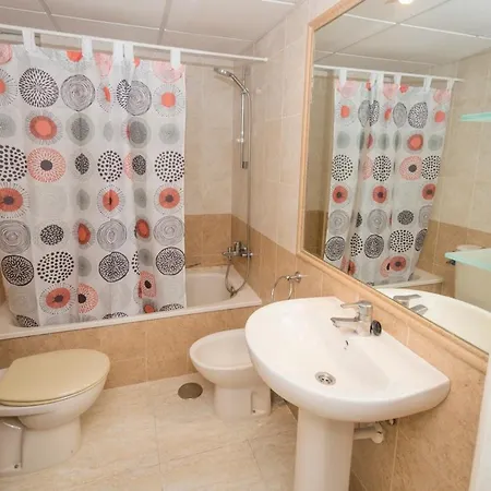 Coral Beach 210A - Apartment On The Beach, Calpe Apartamento
