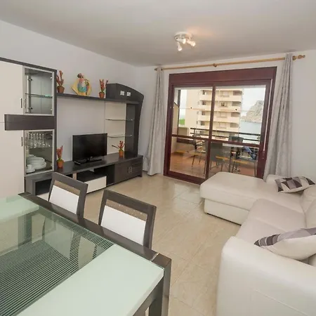 Coral Beach 210A - Apartment On The Beach, Calpe Apartamento *
